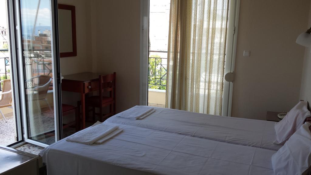 Dimitra Hotel Loutra Edipsou  Zimmer foto